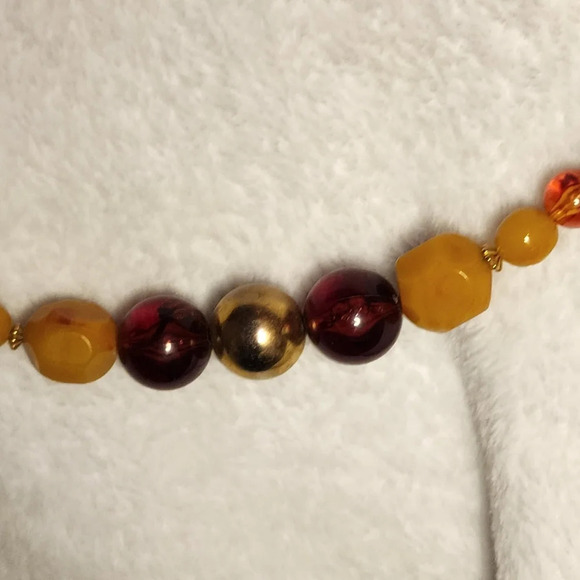 Vintage Retro Lucite‎ bead necklace - Picture 4 of 11